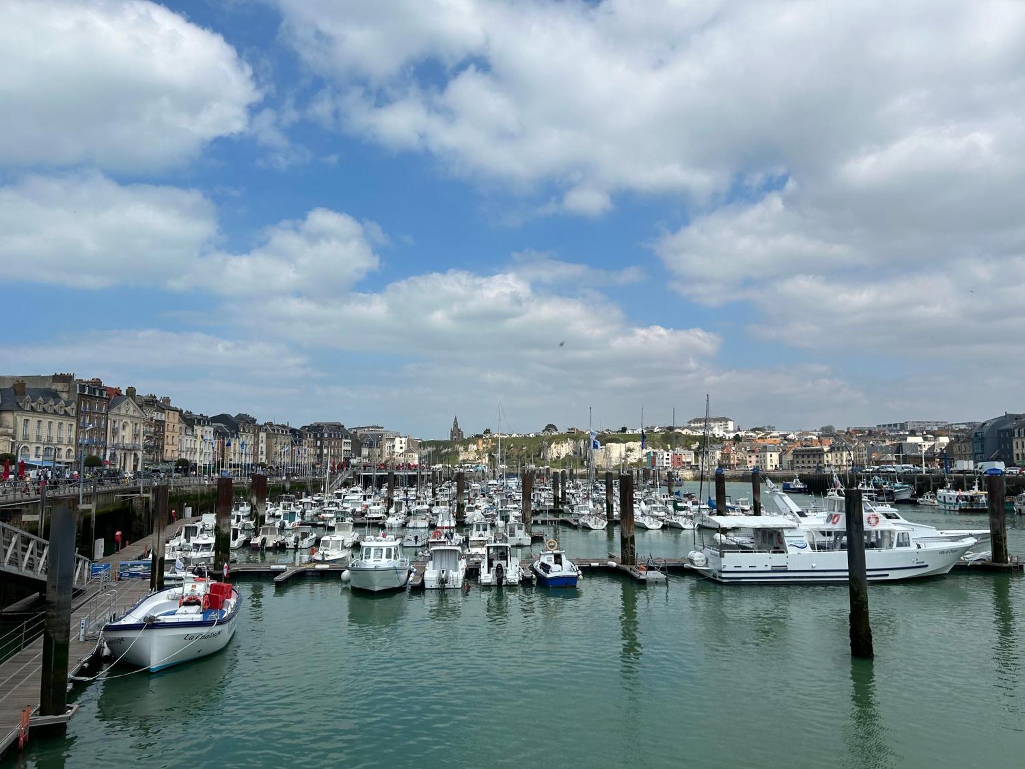 Le Dieppe Harbour - Ideal Loisirs Et Teletravail Apartment Luaran gambar